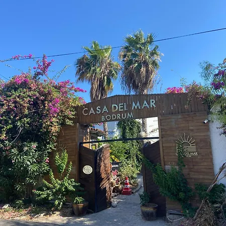 Hotel Casa Del Mar