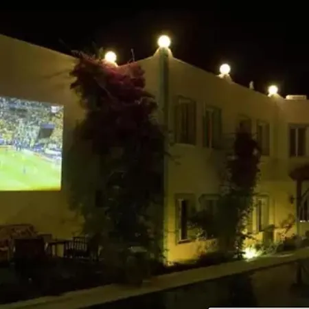 Casa Del Mar Hotel *