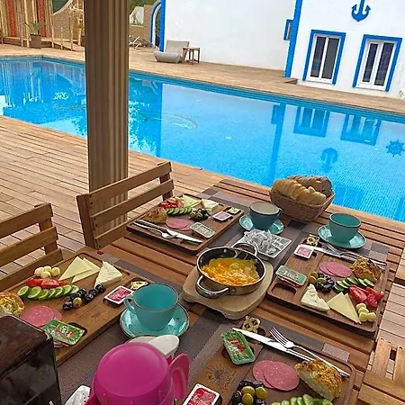 Casa Del Mar Hotel *