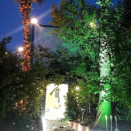 Casa Del Mar Hotel *