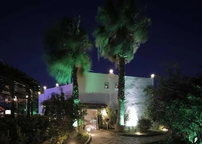 Casa Del Mar فندق *